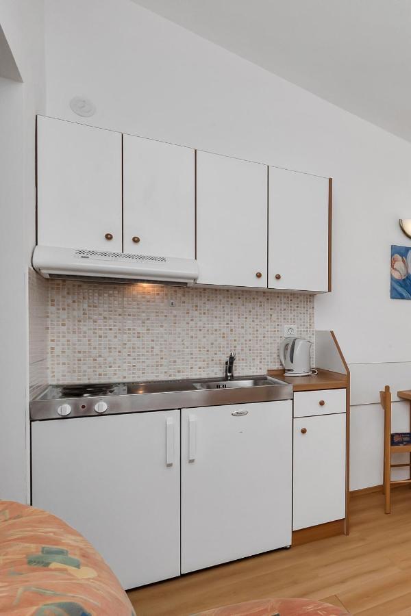 Apartments And Rooms By The Sea Baska Voda, Makarska - 2578 Esterno foto